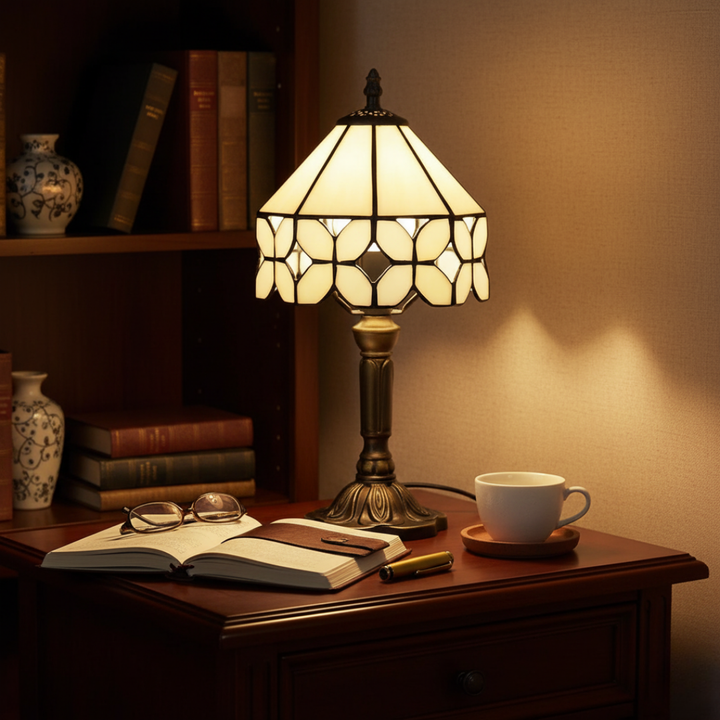 Lampe en Verre du Vieux Monde