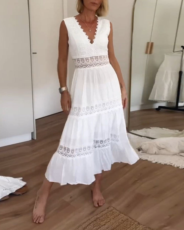 Kim - Robe en Dentelle avec Décolleté en V