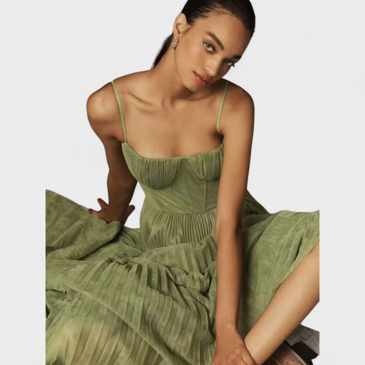 Elodie - La robe avec élégance