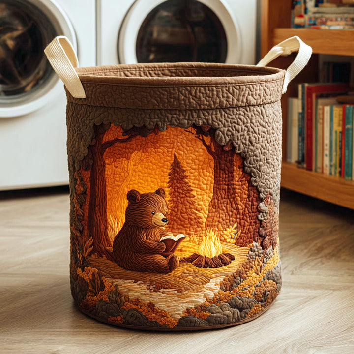 Panier à linge matelassé fait main – motif Ours Lecteur