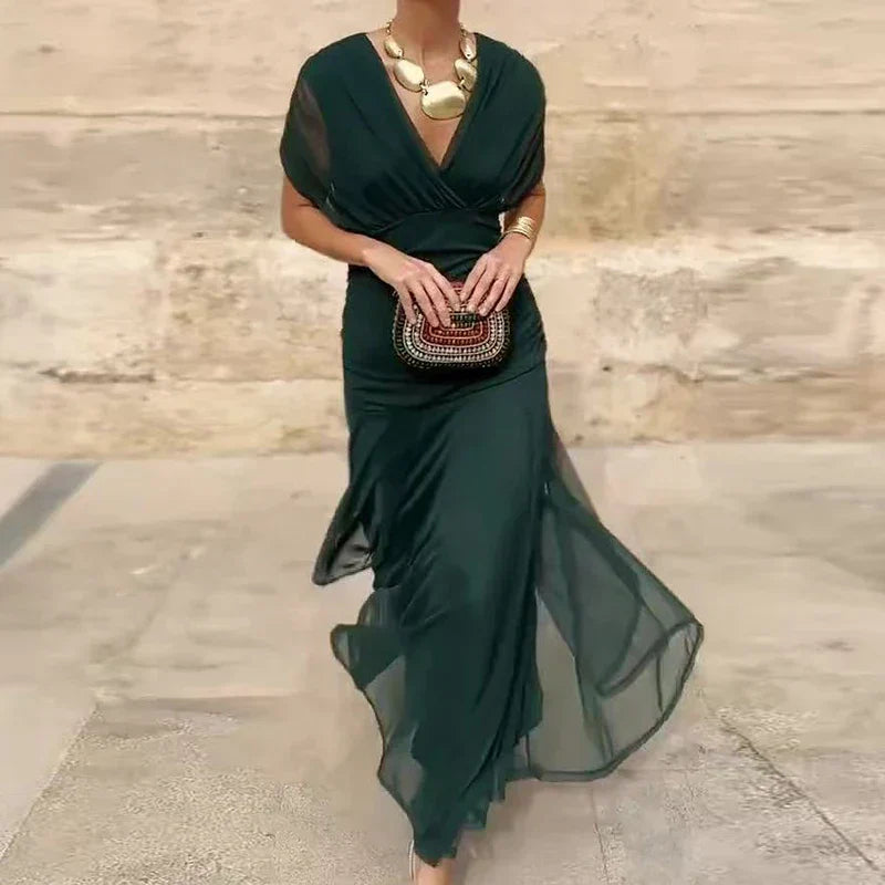 Luana - Robe élégante avec décolleté en V