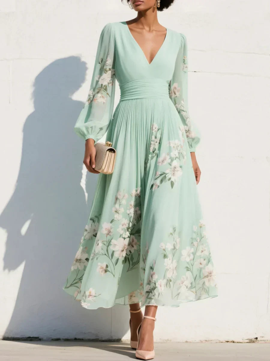 Elga - Robe maxi plissée en chiffon avec motif floral