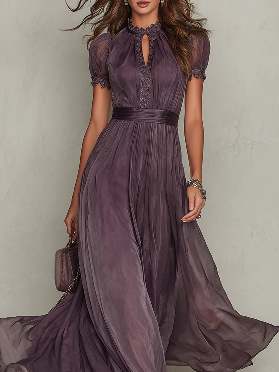 Flávia - Robe longue violette avec décolleté