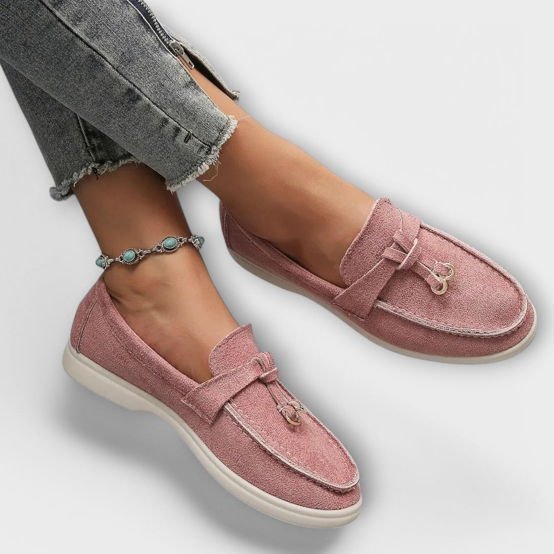 Mocassins Féminins Beiges avec Cordon Décoratif