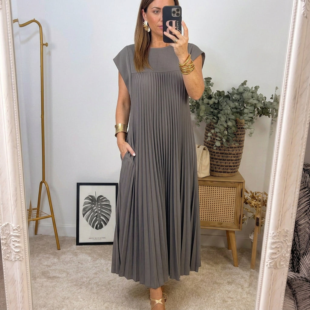 Ana - Robe de Confort Intemporelle